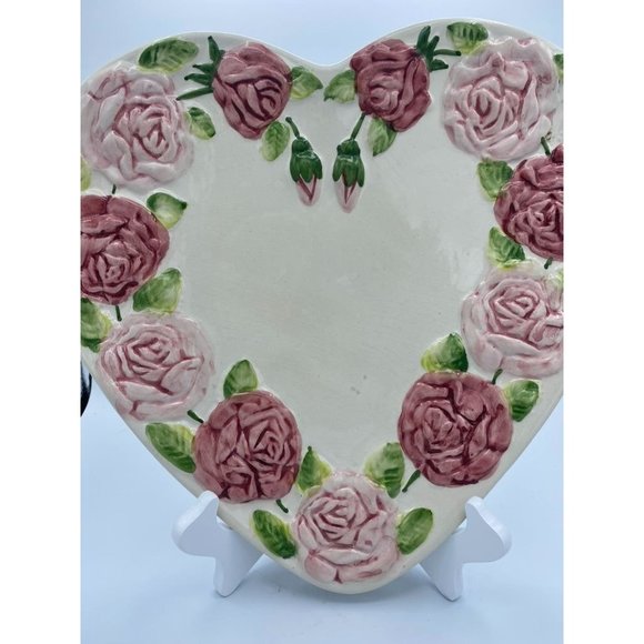 Portugal Majolica Heart Shaped Plate Tray Hand Painted with Embossed Pink Roses/ - Picture 1 of 7